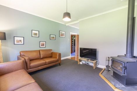 Photo of property in 17 Hekeao Road, Surrey Hills, Ashburton, 7778