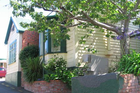 Photo of property in 8 Yale Road, Mount Cook, Wellington, 6021