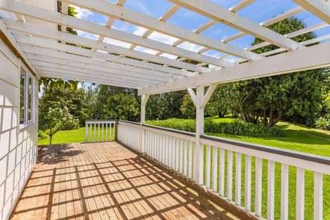 Photo of property in 93b Pukenamu Road, Te Horo, Otaki, 5581