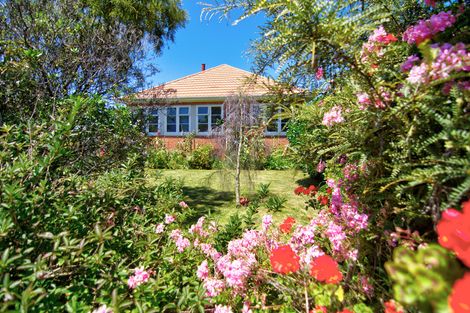 Photo of property in 32 Masters Crescent, Masterton, 5810