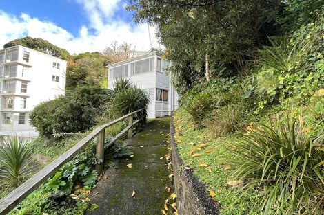 Photo of property in 86 Salamanca Road, Kelburn, Wellington, 6012