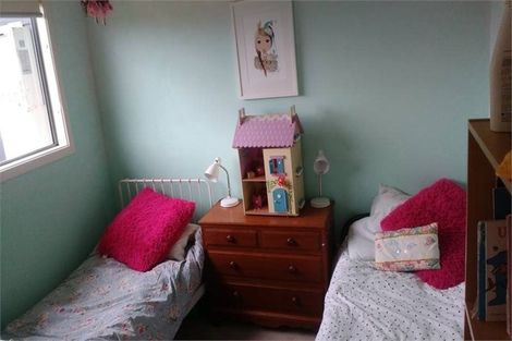 Photo of property in 8 Poppy Lane, Albert Town, Wanaka, 9305