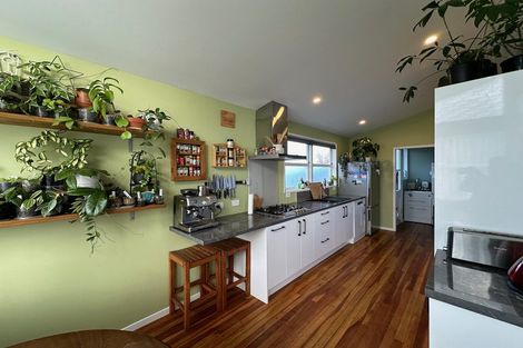 Photo of property in 49 Hume Street, Waitara, 4320