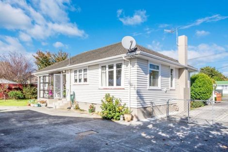 Photo of property in 3 Dunbar Street, Levin, 5510