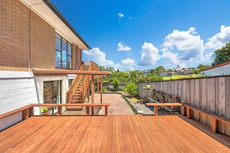 Photo of property in 2/28 Birman Close, Half Moon Bay, Auckland, 2012
