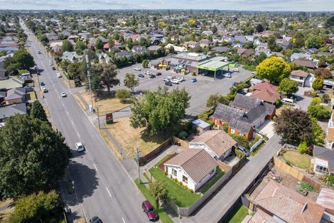 Photo of property in 112a Withells Road, Avonhead, Christchurch, 8042