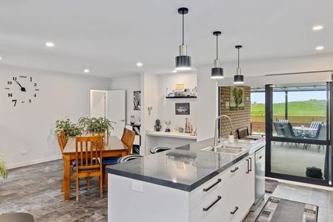 Photo of property in 2/91 Whitmore Street, Kihikihi, Te Awamutu, 3800