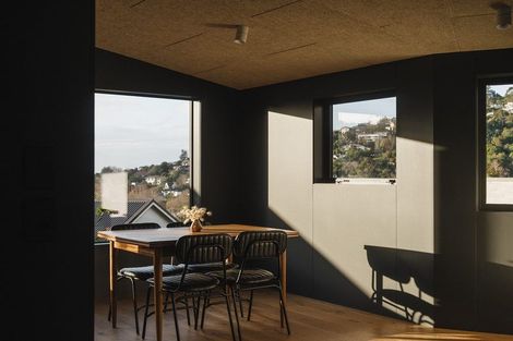 Photo of property in 2/86 Landsdowne Terrace, Cashmere, Christchurch, 8022
