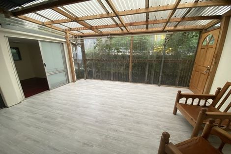 Photo of property in 4/17 Neta Grove, Henderson, Auckland, 0612