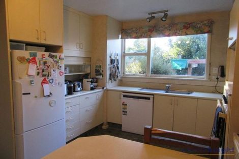 Photo of property in 11 Milnebank Street, Upper Riccarton, Christchurch, 8041