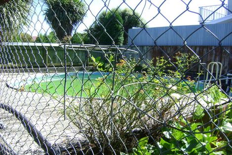 Photo of property in 500 Poplar Place, Akina, Hastings, 4122