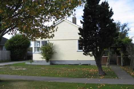 Photo of property in 4 Vicki Street, Sockburn, Christchurch, 8042