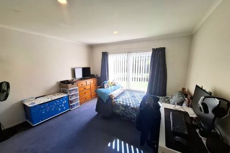 Photo of property in 21 Meridian Court, Oteha, Auckland, 0632