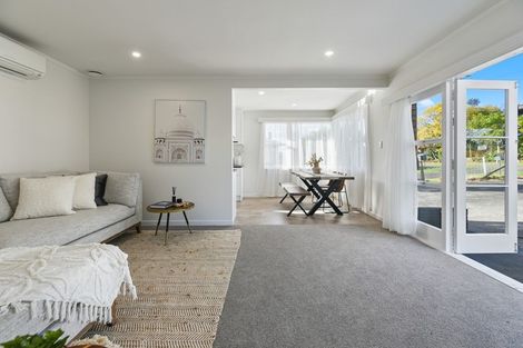 Photo of property in 48 Houchens Road, Glenview, Hamilton, 3206