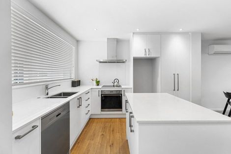 Photo of property in 22 Memorial Park Lane, Hobsonville, Auckland, 0618