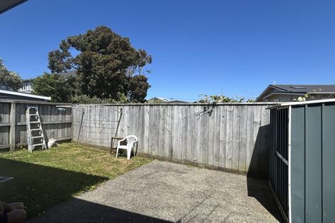 Photo of property in 33 Aparima Avenue, Miramar, Wellington, 6022
