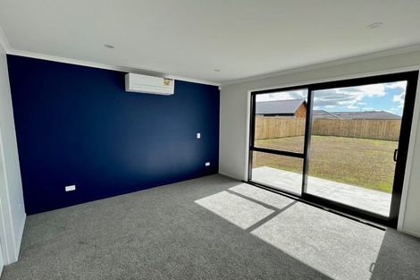 Photo of property in 24 Kerr Crescent, Patumahoe, 2679