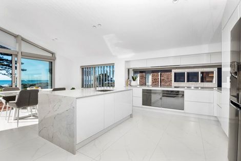 Photo of property in 88 Marine Parade, Mount Maunganui, 3116