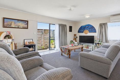 Photo of property in 11 Kanuka Place, Edgecumbe, 3120