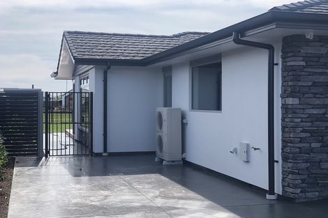 Photo of property in 73 The Esplanade, Pegasus, 7612