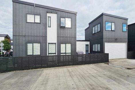 Photo of property in 23 Fredrick Hanson Road, Papakura, 2110