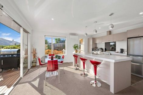 Photo of property in 114a Milton Terrace, Picton, 7220