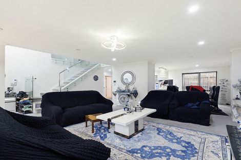 Photo of property in 56a Cambridge Terrace, Papatoetoe, Auckland, 2025