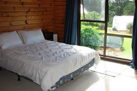 Photo of property in 2534 Otautau Tuatapere Road, Piko Piko, Tuatapere, 9691