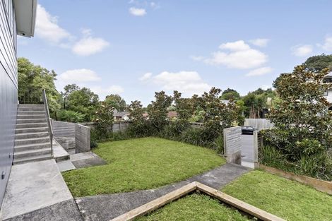 Photo of property in 35 Finn Place, Totara Vale, Auckland, 0629