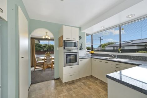 Photo of property in 19 Craven Street, Sockburn, Christchurch, 8042