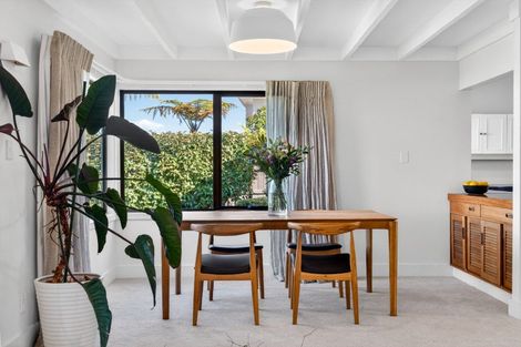 Photo of property in 9 Harvey Road, Bluff Hill, Napier, 4110