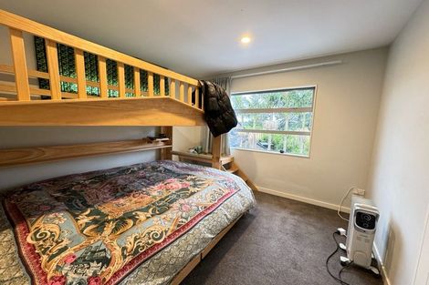 Photo of property in 87a Seaview Road, Glenfield, Auckland, 0629