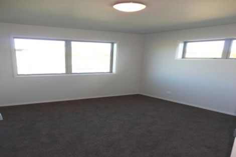 Photo of property in 300 Tauhara Ridge Drive, Richmond Heights, Taupo, 3330