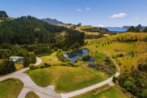 Photo of property in 40 Spikes Way, Whitianga, 3510