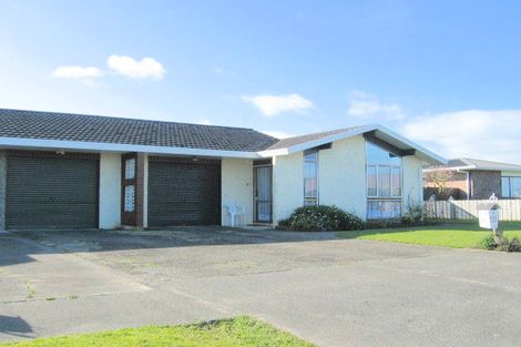 Photo of property in 9 Helena Place, Feilding, 4702