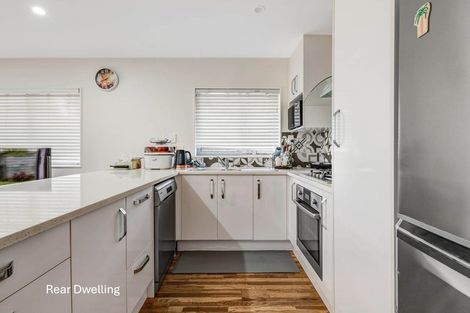 Photo of property in 30 Salamanca Road, Sunnynook, Auckland, 0620