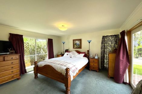 Photo of property in 205 Sunflower Road, Balclutha, 9274