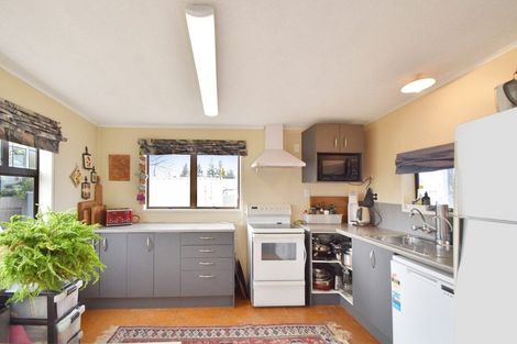 Photo of property in 16 Mary Burn Road, Twizel, 7901