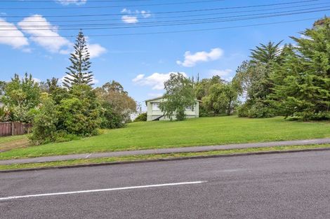 Photo of property in 305-311 Glengarry Road, Glen Eden, Auckland, 0602
