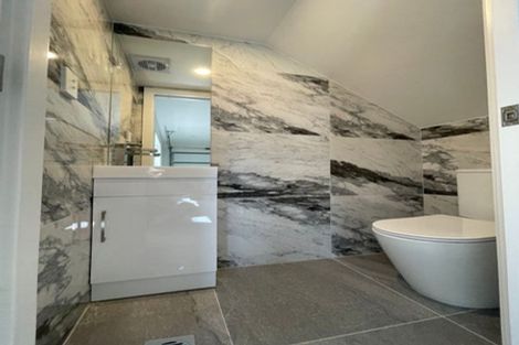 Photo of property in 19 Eastview Road, Glen Innes, Auckland, 1072