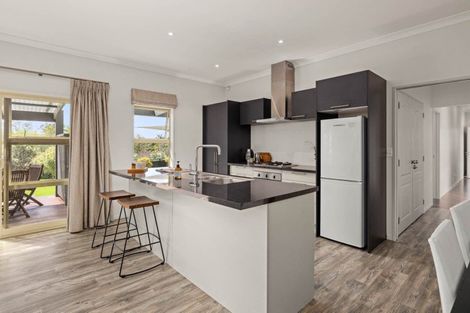 Photo of property in 17 Riddell Road, Kerikeri, 0230