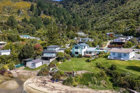 Photo of property in 28 Belvue Bay Road, Havelock, Picton, 7281