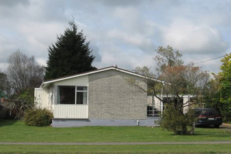 Photo of property in 67 Kawaha Point Road, Kawaha Point, Rotorua, 3010