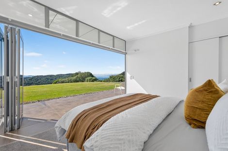 Photo of property in 83 Jervis Road, Waiwera, Orewa, 0994