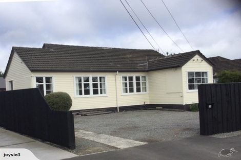 Photo of property in 20 Middleton Road, Upper Riccarton, Christchurch, 8041