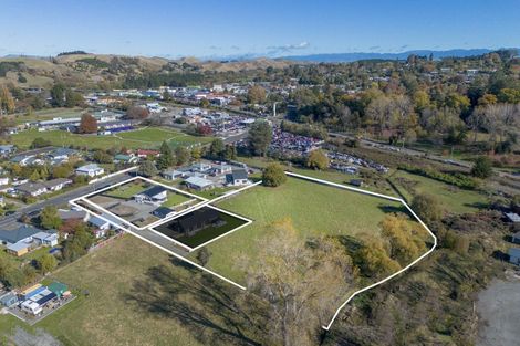 Photo of property in 14 Victoria Street, Waipawa, 4210