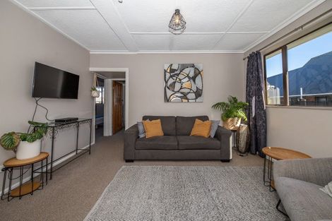 Photo of property in 33 Domett Street, Westport, 7825