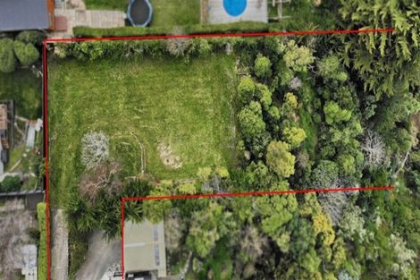 Photo of property in 63 Moncks Spur Road, Redcliffs, Christchurch, 8081