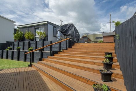 Photo of property in 1223 Papamoa Beach Road, Papamoa Beach, Papamoa, 3118