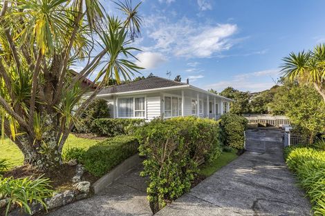 Photo of property in 108 Oriel Avenue, Tawa, Wellington, 5028